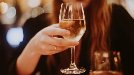 Ficat intoxicat: Simptomele timpurii ale afectarii ficatului din cauza consumului de alcool