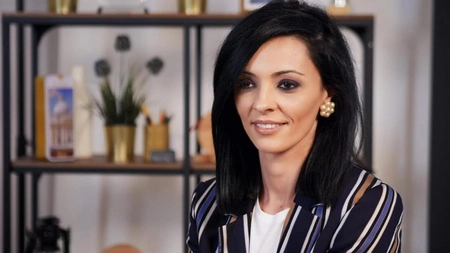 Cosmina Păsărin revine pe micile ecrane. Unde va putea fi văzută