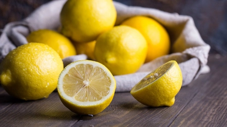 Acidul citric: 7 utilizari in igienizarea casei