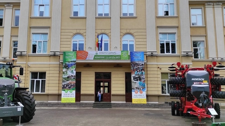 Utilaje de ultimă generație, de <em class='ep-highlight'>peste</em> 500 mii euro, expuse la USV Iași 