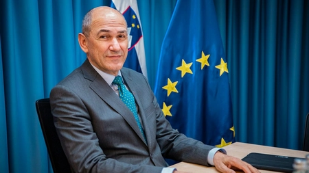 Premierul Sloveniei bate cu pumnul în masă! Impunerea unor valori imaginare va duce la prăbușirea blocului comunitar