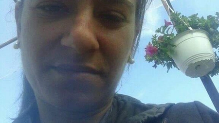 O mămică de doar 29 de ani din Sălaj a pierdut lupta cu o boală cruntă. Paula a lăsat în urmă două fetițe de 7 și 9 ani