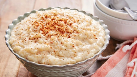 Ce faci ca boabele de orez să nu se prindă de oală. Secrete culinare