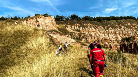 Sprijin pentru o turistă cu probleme medicale aflată în Râpa Roşie