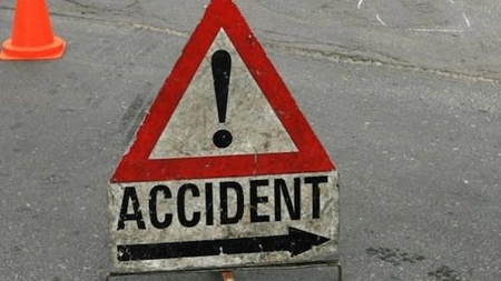 Un bărbat a fost aruncat în aer după ce a fost lovit de o maşină pe zebră, s-a rotit de câteva ori, apoi a căzut pe asfalt, în Slatina