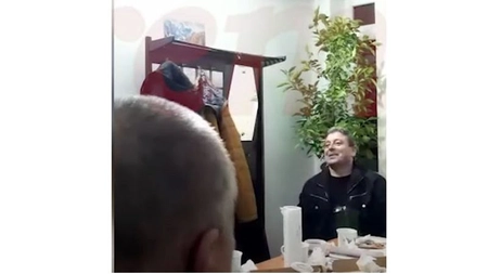Petrecere cu polițiști beți și pizza la sediul Poliției din Bârlad: 