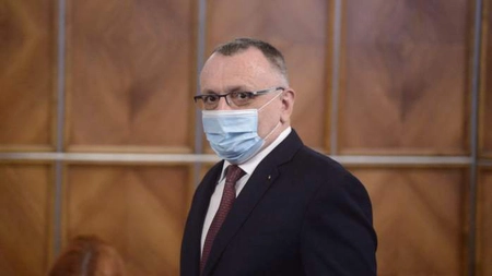 Ministrul Educației, Sorin Cîmpeanu, declarații privind prelugirea vacanței de Sărbători pentru elevi: „Nu iau în considerare altceva decât îmi vor spune autoritățile medicale”