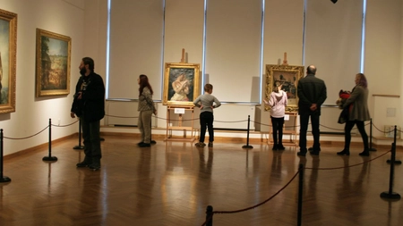 Expoziție și lansare de catalog, la Muzeul de Artă, cu bronzuri de patrimoniu, la Palatul Culturii din Iași!