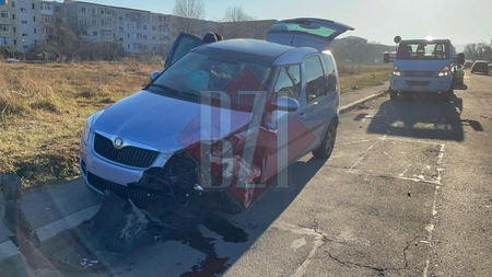 Accident rutier pe strada Cicoarei din municipiul Iași! Au fost implicate 4 maşini - EXCLUSIV FOTO, VIDEO