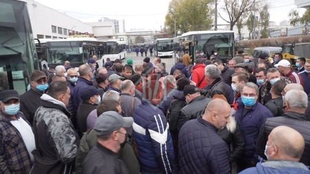 Șoferii protestatari de la CTP au fost dați în judecată de conducere! Directorul instituției: 