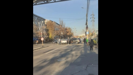 Accident rutier în Bularga. Două autoturisme au fost avariate după ce s-au izbit - EXCLUSIV