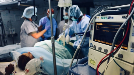 Institutul Național de Statistică anunță principala cauză a deceselor. Ce boală a răpus mai mulți români decât Covid-19