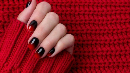 Modele de unghii simple dar totodată elegante. Care sunt cele mai noi idei și tendințe în manichiură