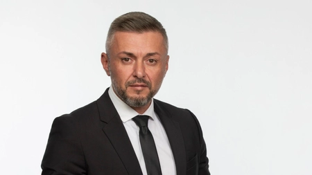 Directorul general adjunct al APIA, Bogdan Dumitraşcu a fost reţinut de procurorii anticorupţie după ce a fost prins în timp ce primea spagă