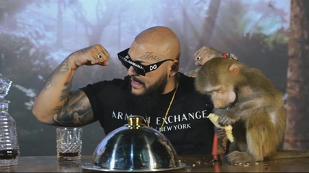 Ce postează Dani Mocanu pe Instagram. Manelistul duce o viață de lux
