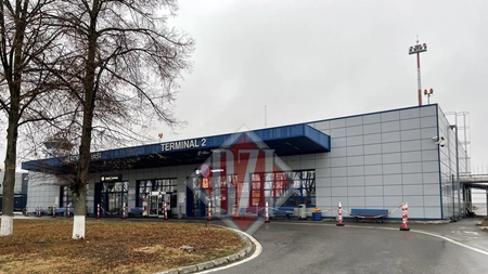 Aeroportul Iași nu poate să preia fluxuri mari de refugiați. Romeo Vatră, directorul aerogării: „Cea mai bună variantă e să ajungă la Bucureşti”
