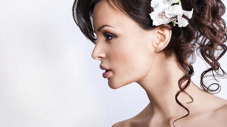Idei de coafură păr mediu, perfecte pentru nuntă. Care sunt ultimele tendințe în materie de hairstyling