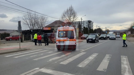 Accident rutier în capăt CUG. Un copil a fost acroşat de un autoturism pe trecerea de pietoni. Șoferul avea permisul suspendat - EXCLUSIV, FOTO, UPDATE