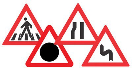 Care sunt semnele de circulație de avertizare? Iată semnificația celor mai întâlnite indicatoare din această categorie