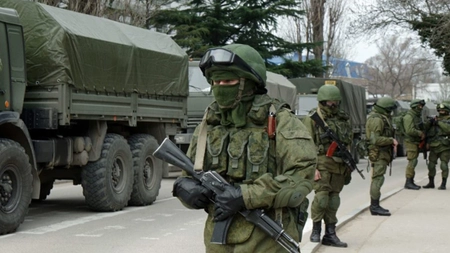 Cinci soldaţi din Ucraina împuşcaţi mortal şi alţi cinci au fost răniţi de camaradul lor. Făptaşul a fugit