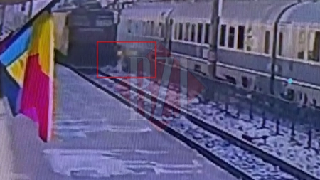 Fetiţa accidentată de un tren, operată din nou de medicii ieşeni. Piciorul i-a fost salvat cu ajutorul unei tehnici inovative