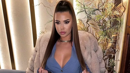 Andra Voloș, imagini de senzație. Cum arată vedeta la o lună după operația de liposucție