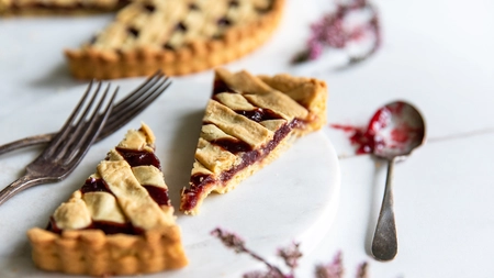 Tarta cu vișine - Un desert delicios și rapid