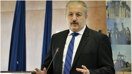 Vasile Dîncu a anunţat că România nu va livra arme letale Ucrainei