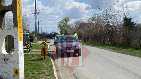 Accident rutier în comuna Ţigănaşi. O femeie a fost acroşată de un autoturism - EXCLUSIV, FOTO, UPDATE