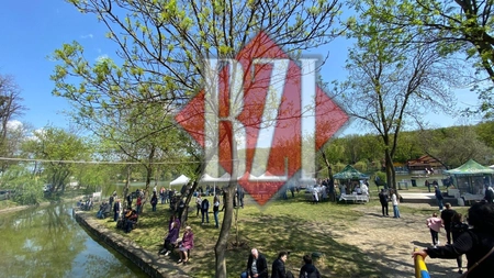 Serbare de 1 mai la Ciric. Ieșenii se bucură de vremea bună și de mici - EXCLUSIV, GALERIE FOTO, VIDEO