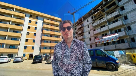 „Auras Residence”, ghetou construit pe un pârâu, cu supraetajare peste noapte! Secretul afaceristului Aurel Rascenco, care vinde cu 1.100 euro/mp – FOTO
