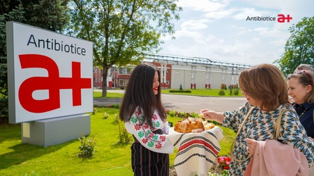 Noi oportunități pentru consolidarea afacerii Antibiotice Iași pe piața internațională. Vizită la nivel înalt a 28 de ambasadori