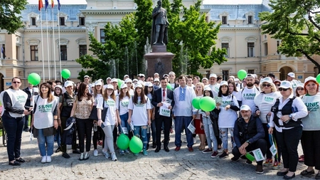 Ieșenii, educați despre gestionarea gunoiului cu ocazia Zilei Mediului! Ce suprprize au pregătit pentru participanți