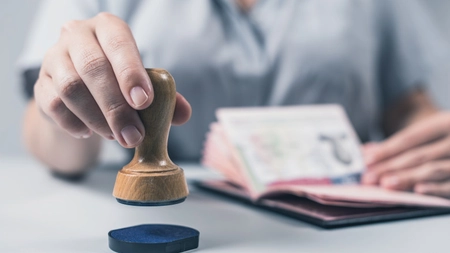 Pașaportul simplu electronic. Valabilitate, taxe, documente necesare