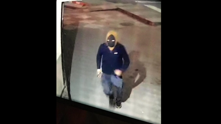 Doi tineri au înscenat o tâlhărie pentru a putea recupera cei 19.000 pierduţi la păcănele