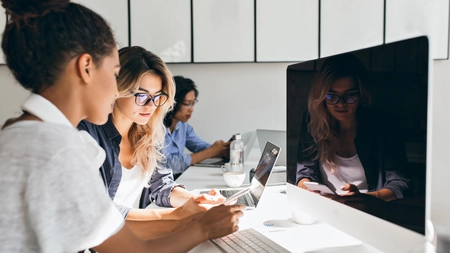 3 profesii care sunt la cerere în masă: Educația informală ca drum către un viitor mai sigur