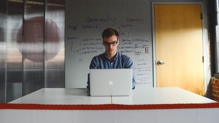 Ce probleme pot să apară din cauza sedentarismului