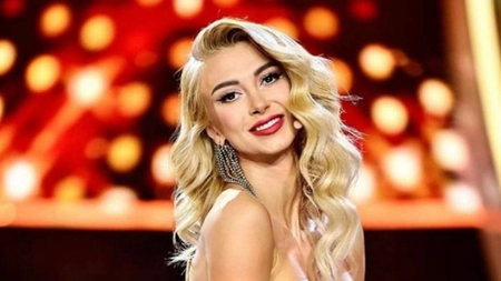 Andreea Bălan a împlinit astăzi 38 de ani! Ce mesaj emoționant i-au transmis fetițele ei, Ella și Clara
