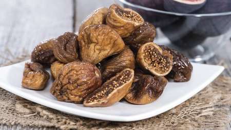 Cum se usucă smochinele. Sfaturi necesare pentru a te bucura de acest fruct tot anul