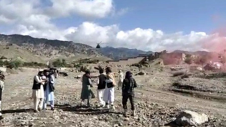 Sute de morţi după ce în Afganistan s-a produs un cutremur - FOTO