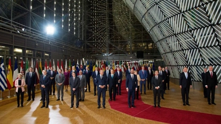 Iohannis participă la Consiliul European unde se așteaptă ca Ucraina și Republica Moldova să devină state-candidat la aderare
