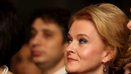 Mona Nicolici sfidează vârsta. Cum arată, la 54 de ani, știrista