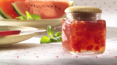 Dulceață de pepene roșu, un deliciu irezistibil. Rețeta inedită cu care vei obține o dulceață savuroasă