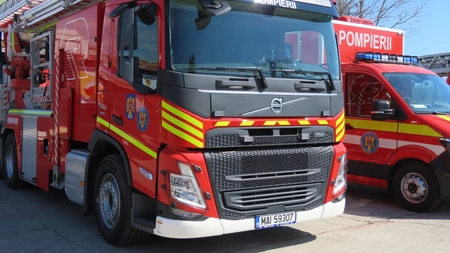 A izbucnit un nou incendiu de vegetație uscată în municipiul Iași - EXCLUSIV, UPDATE