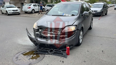 Accident rutier în Bularga. Coliziune între patru auto în urma unei neacordări de prioritate - EXCLUSIV, FOTO, UPDATE, VIDEO