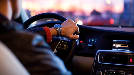 Un tânăr de 20 de ani, surprins de radar cu 197 km/h pe DN. Consumase și droguri