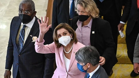 Vizită de grad zero. Nancy Pelosi, omul lui Joe Biden, a aterizat în Taipei - LIVE VIDEO, FOTO