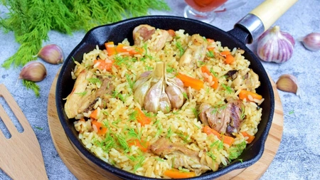 Pilaf de orez simplu. Cum să pregătești deliciul în stil indian și turcesc
