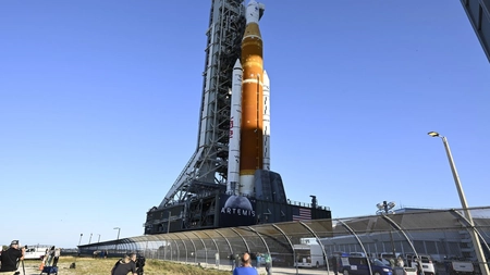 Agenția Spațială Americană pregătește o nouă rachetă gigantică pentru a ajunge pe Lună - FOTO