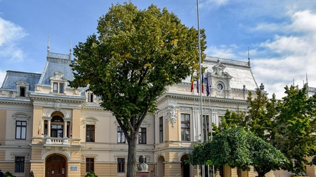 Pas important pentru organizarea serviciului de transport public local. Sunt vizate 17 comune din apropierea Iașului